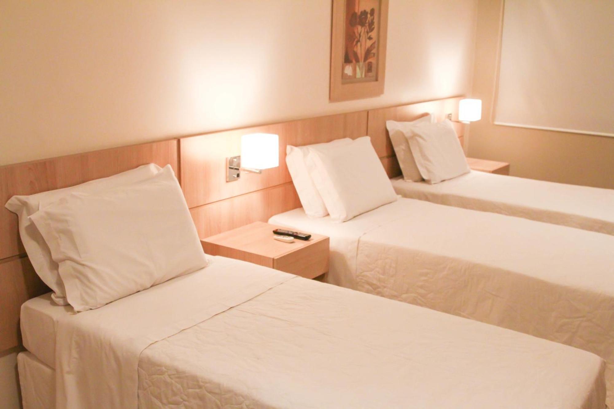 Gales Park Hotel Dourados Habitación foto